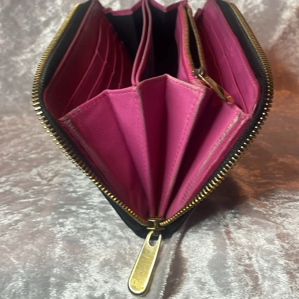 Christian Dior Diorissimo Embossed Glossy Patent Leather Long Zip Wallet Black